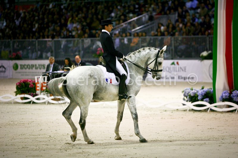 DUPERDU_PASSE PARTOUT_MILANO_2011_SS2_3036.jpg